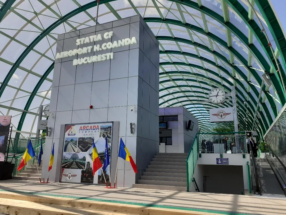Staţia de tren de la Otopeni este prevăzută cu trepte, scară rulantă, dar şi cu două lifturi
