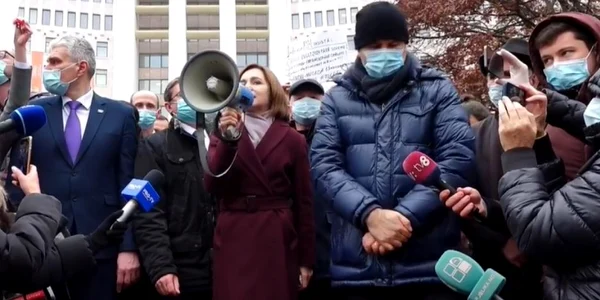 Maia Sandu protest