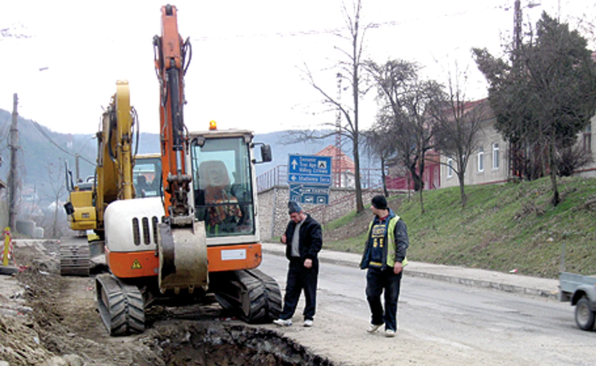 AquaCaraş anunţă întreruperea furnizării apei pentru lucrări