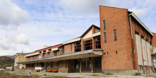 gara lupeni foto daniel guta adevarul