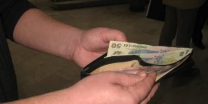 Prejudiciul total creat băncii se ridică la peste 290.000 de euro