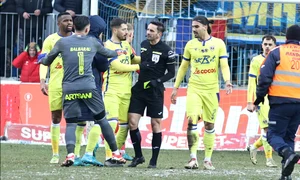 Petrolul UTA Arad, Sebastian Coltescu (Sportpictures) jpg