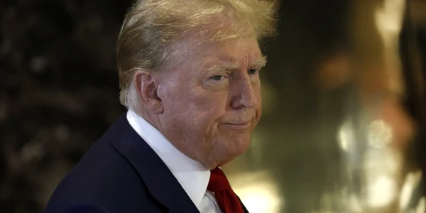 Donald Trump a fost găsit vinovat în procesul penal privind o plată tăinuită FOTO EPA-EFE