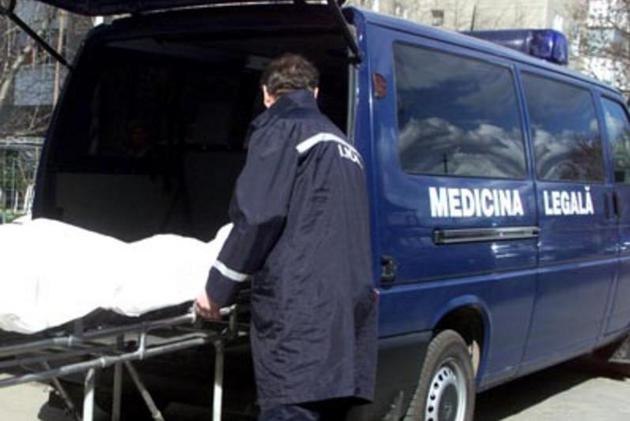 Cadavru carbonizat, găsit în incinta unei firme din Constanța. Polițiștii au demarat o anchetă Cadavru carbonizat, găsit în incinta unei firme din Constanța. Polițiștii au demarat o anchetă