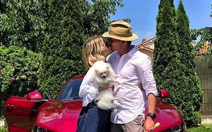 
    Ce cadouri a primit Lidia Buble din partea lui Răzvan Simion, de ziua ei Foto Instagram  