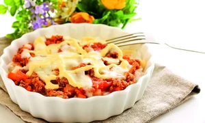 orez gratinat cu carne tocata jpeg