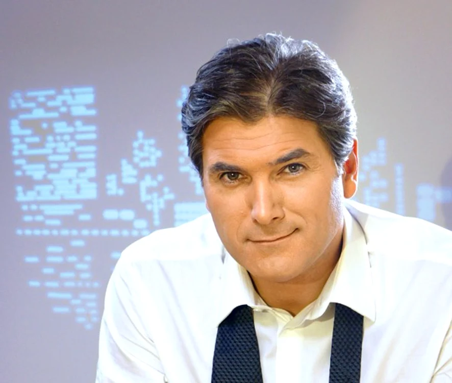 
    Mircea Radu  