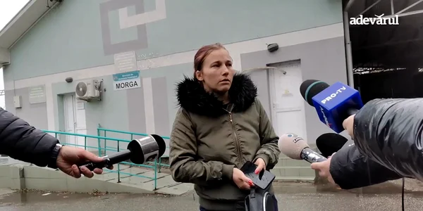 Bebeluș din Olt, mort la câteva ore de la externarea din spital mp4 thumbnail png