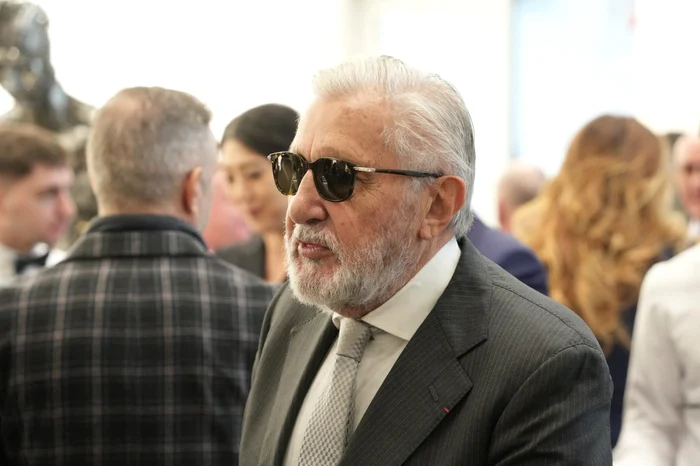 Multe personalități și-au făcut apariția la evenimentul organizat de miliardarul Ion Țiriac.