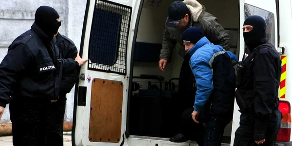 Unul dintre suspecţii tâlhăriei a fost arestat.