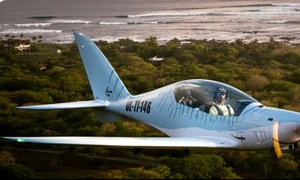 Avion Shark FOTO Captură X jpg