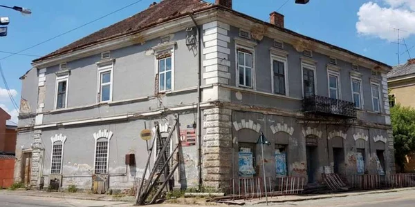 casa cu barne