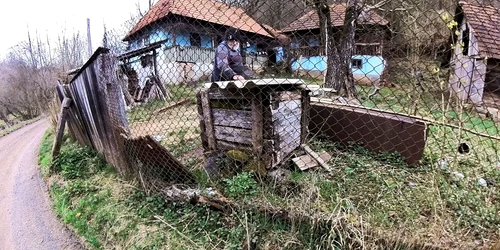 Barastii Iliei  Foto Daniel Guță  ADEVĂRUL (77) jpg