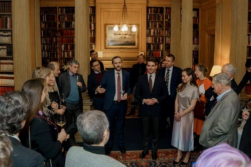 2 nicolae al romaniei alina maria binder seara de vinuri la travellers club in londra 1 jpg jpeg