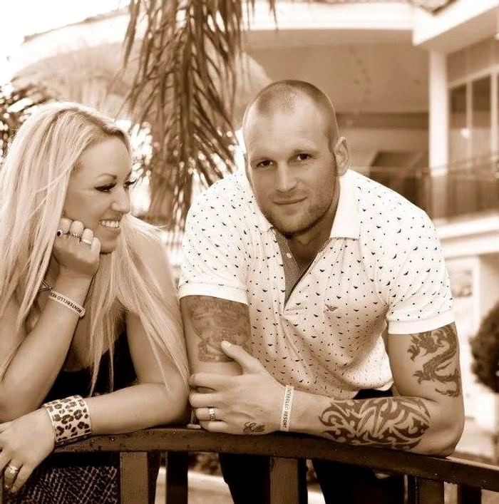 Pentru Sam, soția sa este cea mai frumoasă femeie