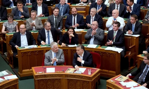 parlament ungaria epa