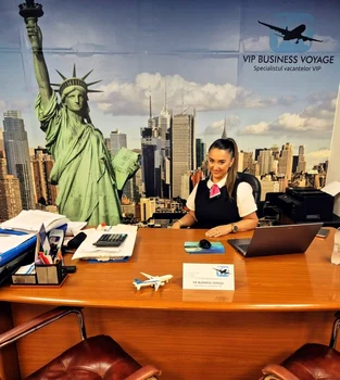 Andreea Sandu, singura româncă ce se numără printre cele 100 persoane la nivel mondial cu diplomă de specializare în turism, emisă la Geneva Foto: arhiva personală 