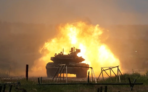 În ultimele 24 de ore au fost distruse 15 tancuri ale armatei ruse Foto: EPA EFE