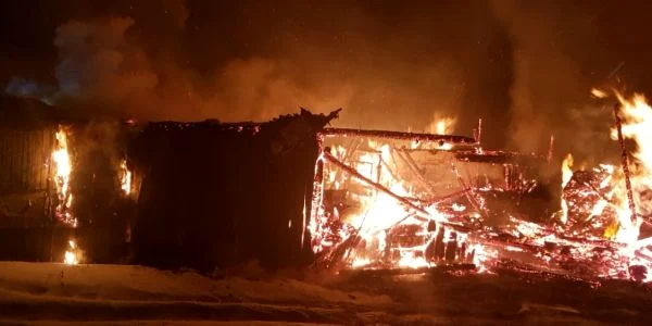 incendiu foc  buda