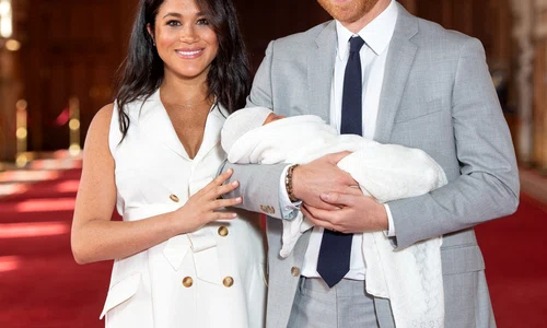 Meghan Markle şi prinţul Harry sunt în al nouălea cer de fericire de când au devenit părinţi jpeg