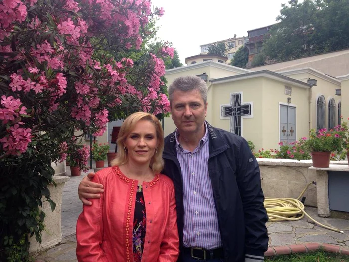 Gabi Firea şi soţul ei, Florentin Pandele, aşteaptă cel de-al doilea copil