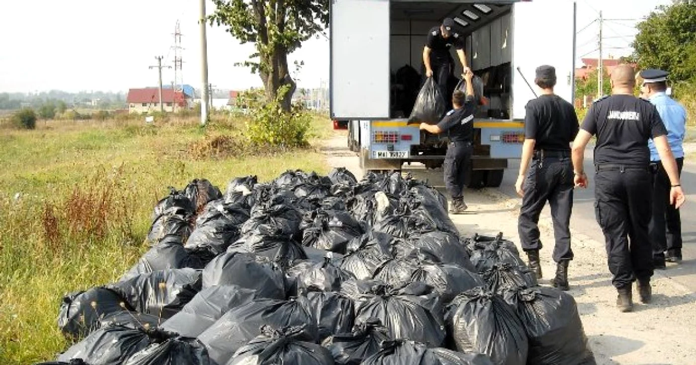 Mii de dâmboviţeni îşi vor aduce contribuţia la activitatea de ecologizare