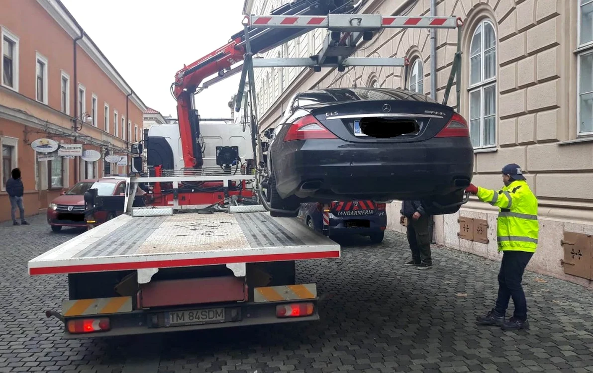 Și mașinile parcate regulamentar ar putea fi ridicate FOTO Poliția Locală Timișoara