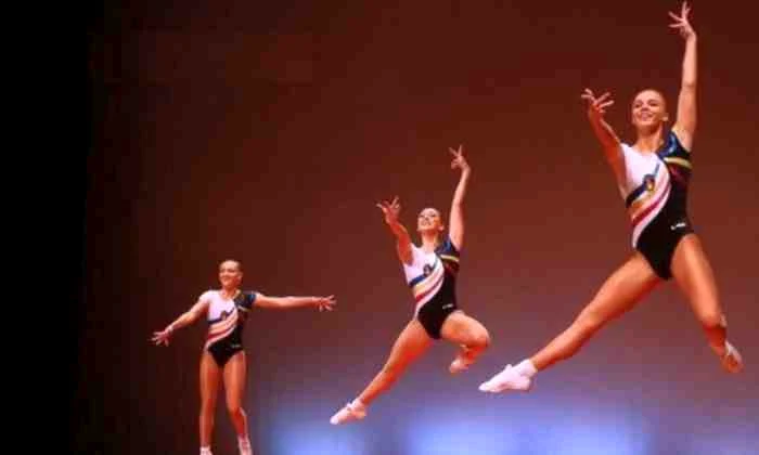 Echipa de gimnastica aerobică a României vine cu medalia de argint de la BakuFoto: puterea.ro