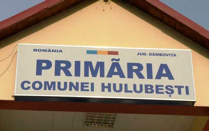 În comuna Hulubeşti, oamenii vor vota de trei ori pe 25 mai