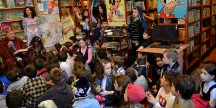Scopul acţiunii este încurajarea lecturii ca alternativă de petrecere a timpului liber