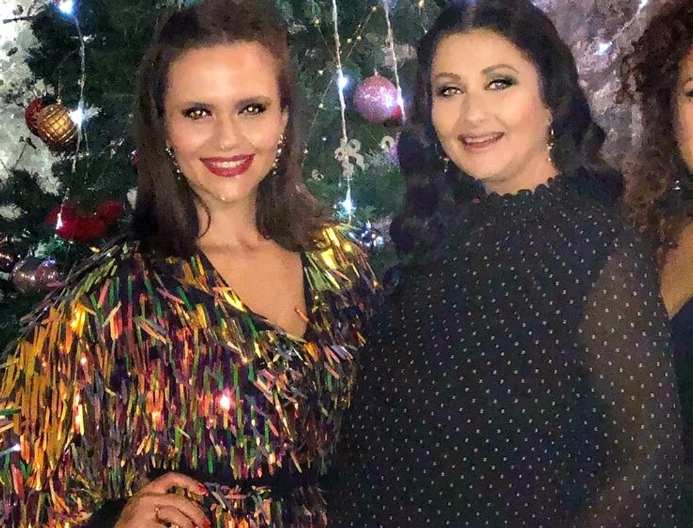
    Gabriela Cristea și Cristina Șișcanu au petrecut Revelionul împreunăFoto: Instagram  