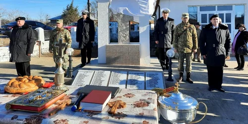 Monumentul eroilor din Dărăbani. FOTO Remus Macovei