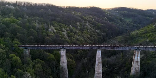 Calea ferata Deva Brad  Foto Daniel Guță ADEVĂRUL (9) JPG