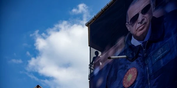 Alegeri in Turcia 2023 Banner cu Erdogan Foto profimedia 0775613012 jpg