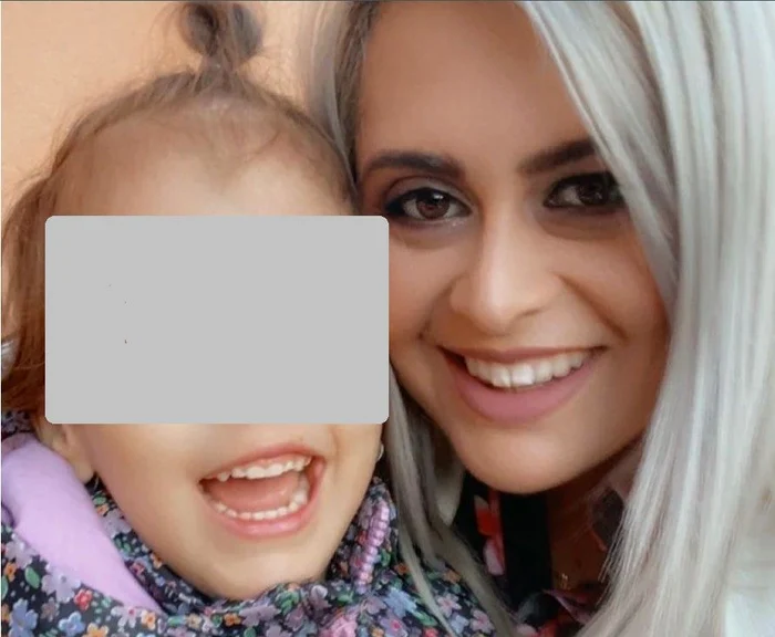 Alexandra Pârvu și Sisi FOTO Arhiva personală