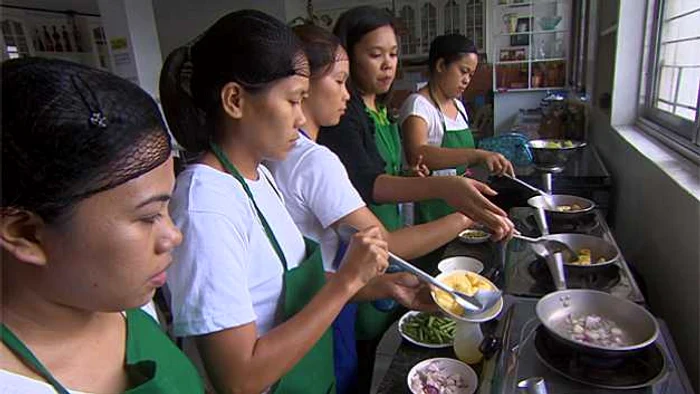 Academia Menajerelor din Filipine FOTO BBC