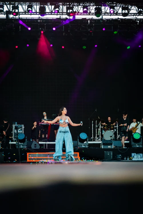 Nicole Cherry, în concert la Neversea