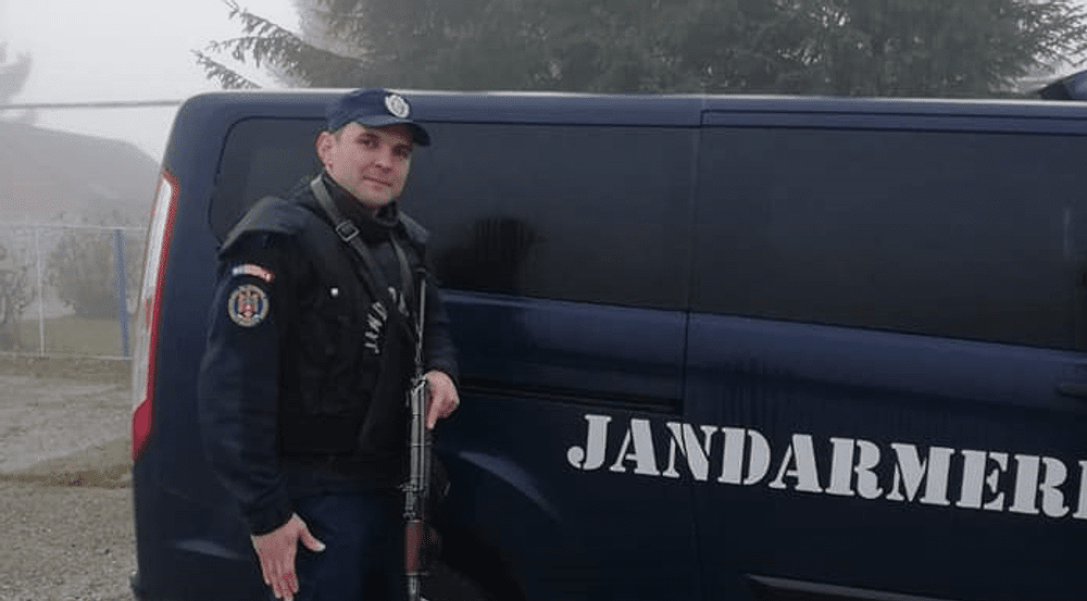Hoț de ochelari în noaptea de Revelion. Cum a fost prins de un jandarm aflat în timpul liber
