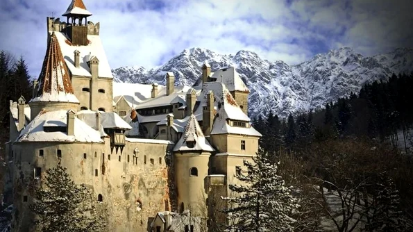 Secretele Castelului Bran  De ce l au botezat turiştii „Castelul lui Dracula“ şi ce au găsit britanicii care au căutat fantome pe coridoarele lui jpeg