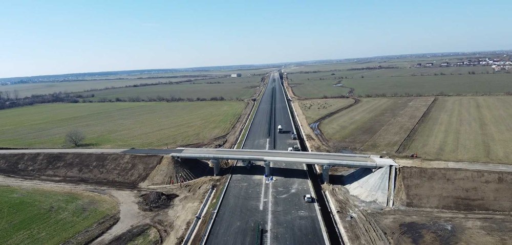 Ultimul „hop” al autostrăzii A0 Sud Lot 3 a fost depășit. Când va fi dat în folosință