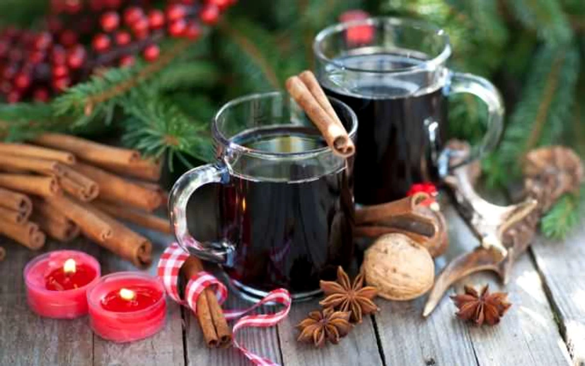 Ingredientele inedite îmbogăţesc gustul vinului fiert FOTO: shutterstock