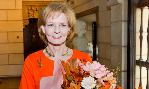 Majestatea Sa Margareta în roșu corai  FOTO Daniel Angelescu, Casa Majestății Sale (3) jpeg