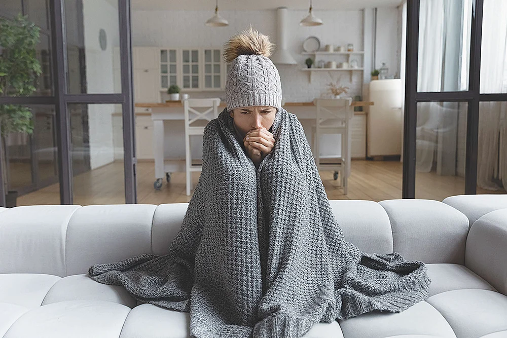 Capitala îngheață. Mii de bucureşteni au rămas fără căldură şi apă caldă. Avaria de la CET Sud afectează mai multe sectoare până după Sfântul Ion