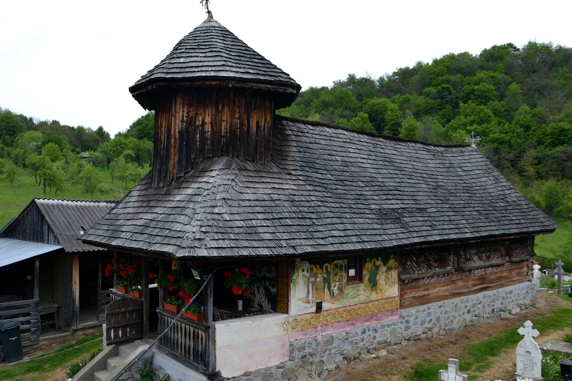 Biserica de lemn „Sf Ioan Botezătorul” din Bărbălătești Foto: INP jpg