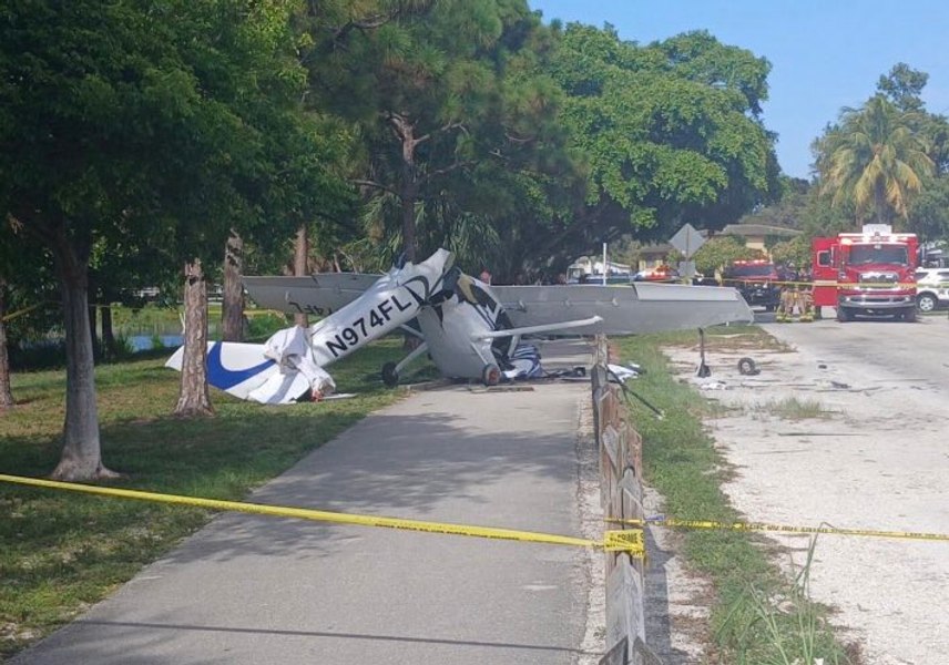 Încă un incident aviatic în SUA. Șapte persoane rănite, după ce un avion s-a prăbușit într-un parc din Florida