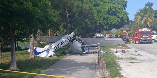 avion prabusit florida FOTO X
