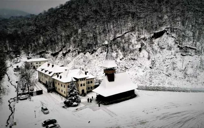 Mânăstirea Vodiţa FOTO Episcopia Severinului şi Strehaiei