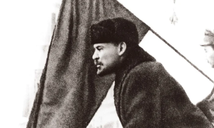 «Dezbatere Historia»: Revoluţia din Octombrie  Cine au fost bolşevicii români / VIDEO jpeg