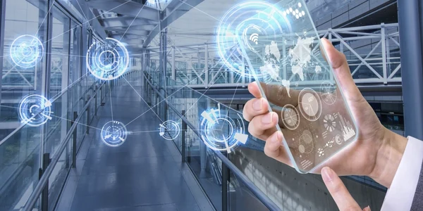 Telefon inteligent transparent FOTO Shutterstock