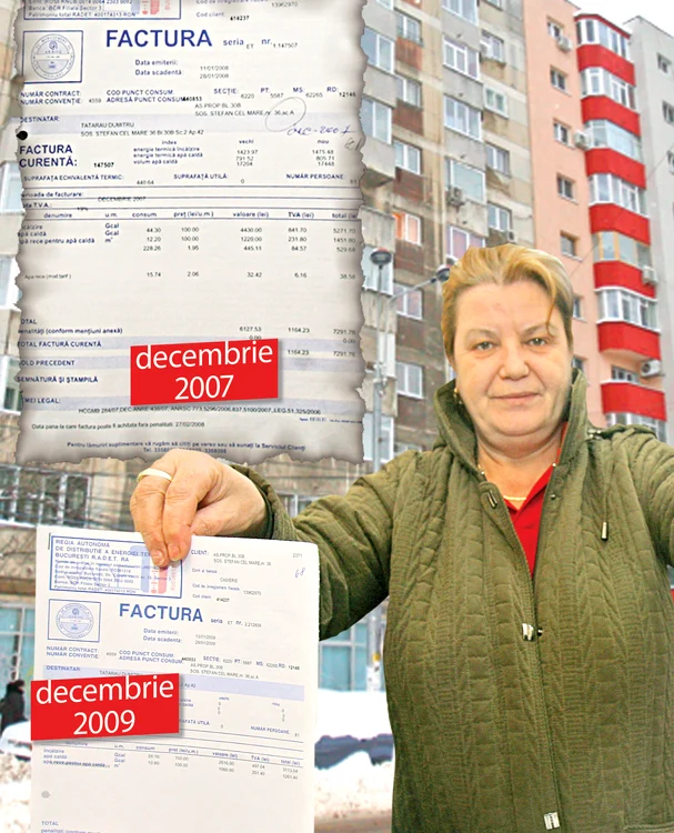 
    Înainte de reabilitarea termică a blocului,  încălzirea îi costa pe locatari 5.271 de lei. Ioana Tătărău ne arată factura la încălzire. Toată scara blocului are de plată 3.117 lei  